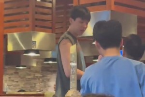 真幸运！粉丝在美国华盛顿吃饭偶遇球星杨瀚森...